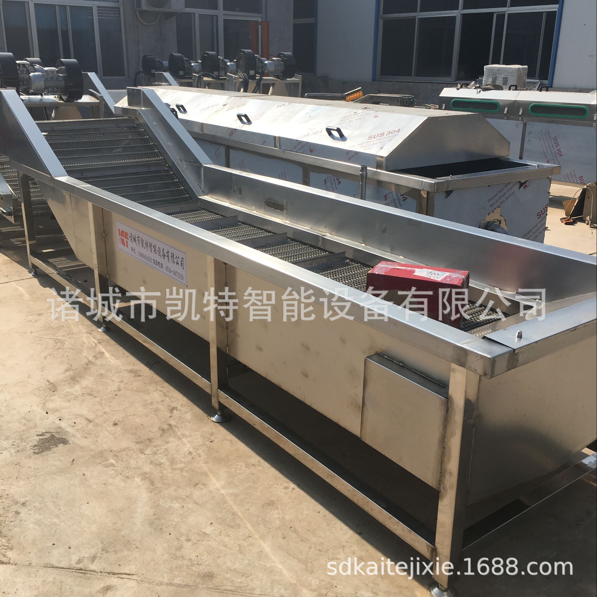 585B94322DB7FC64099EA7F36ADFED