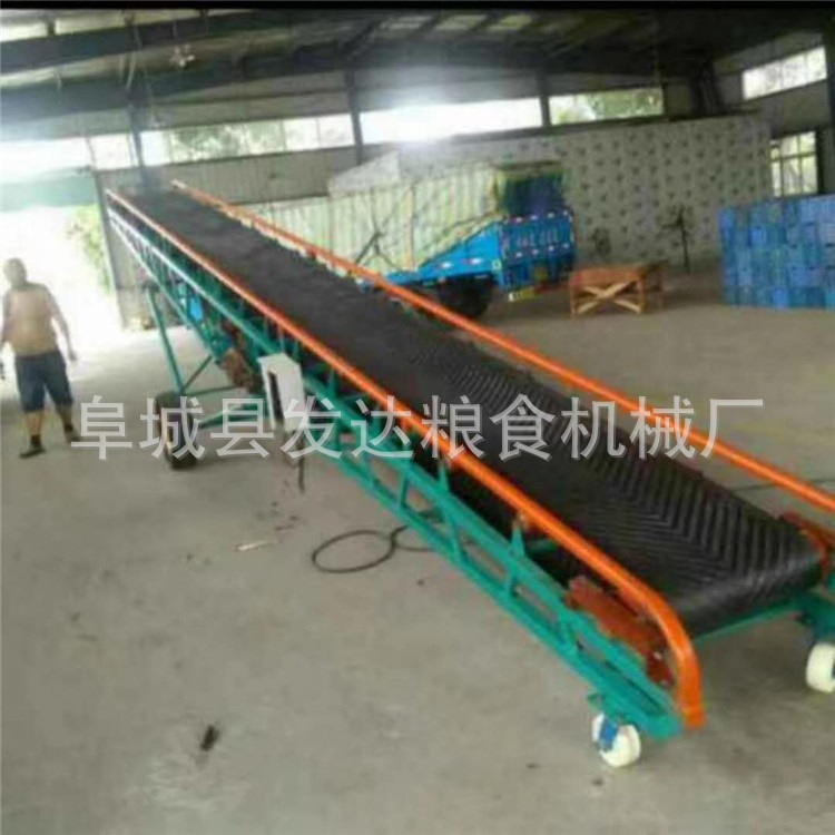 廠家直銷 輸送機(jī) 移動(dòng)式轉(zhuǎn)向輸送機(jī) 供應(yīng)各種糧食輸送設(shè)備