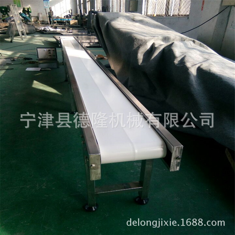 白色食品輸送機