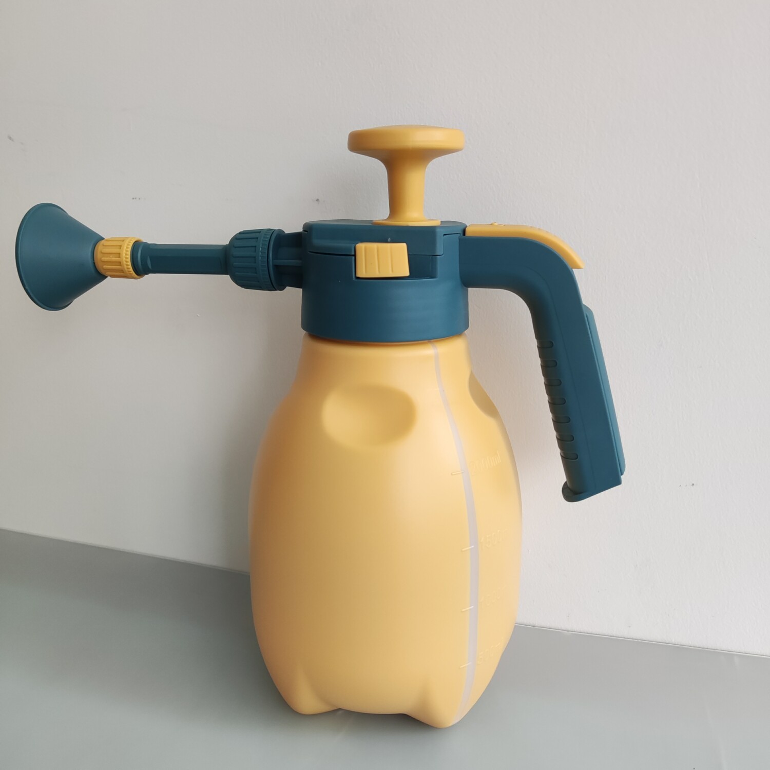 2L洗車專用泡沫噴壺手動打發加壓噴液發生器車用手噴式打沫神器