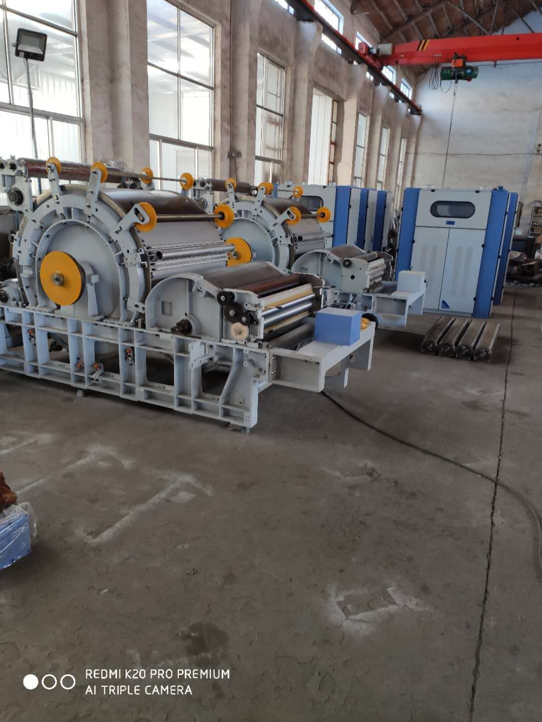 廠家工業(yè)用棉麻毛紡設(shè)備梳棉機(jī)氣壓棉箱梳棉機(jī)上料棉箱震動(dòng)喂棉箱