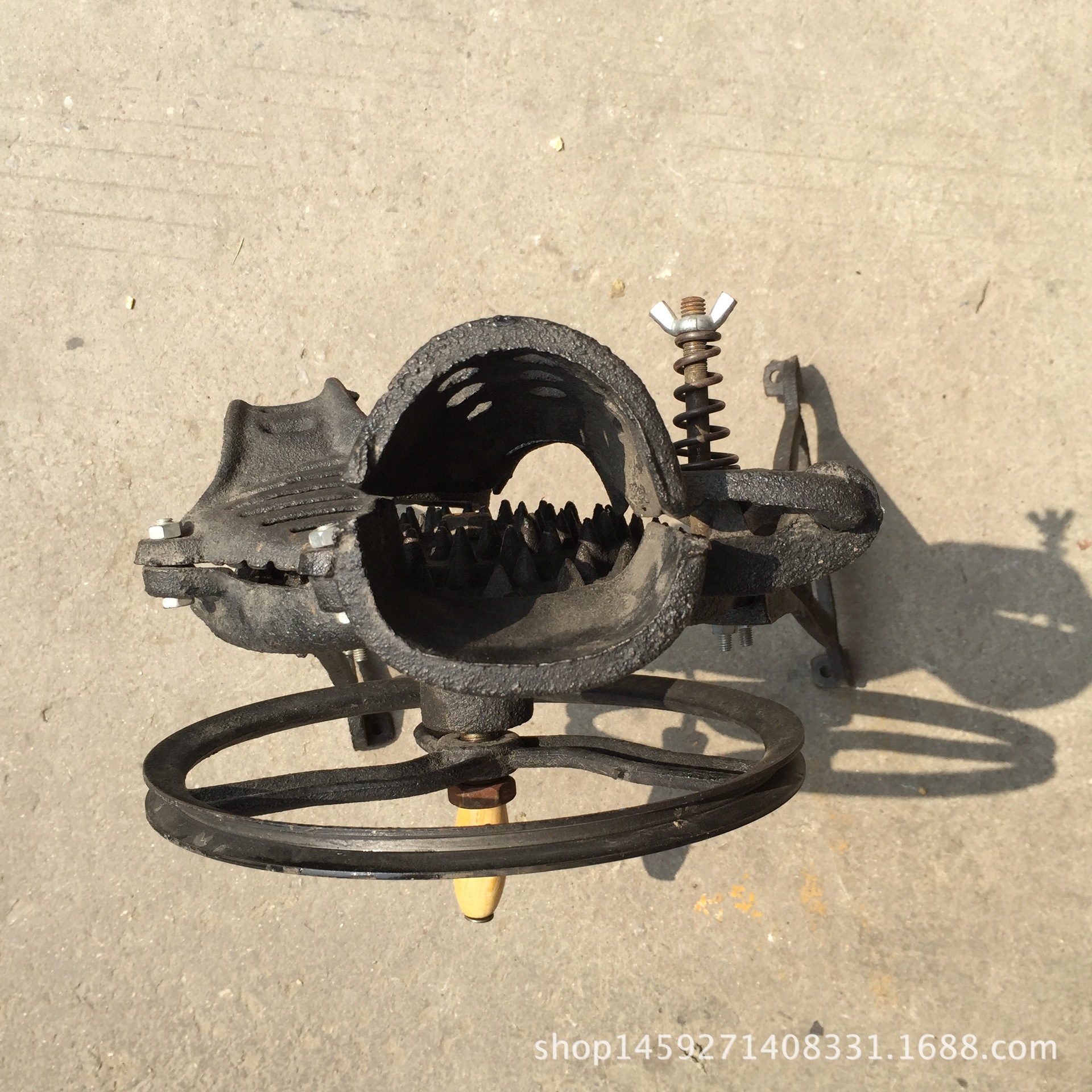 手動鑄鐵玉米脫粒機