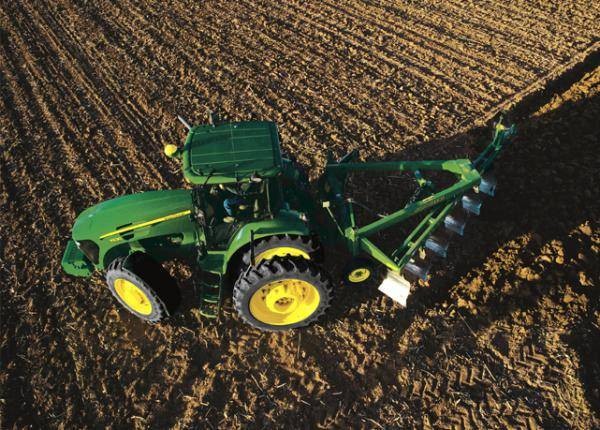 約翰迪爾2204拖拉機