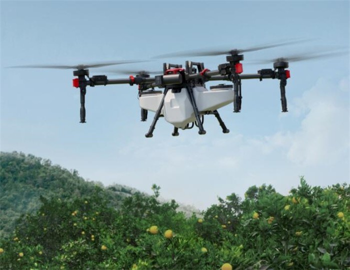 極飛P150 2024款農(nóng)業(yè)無人飛機