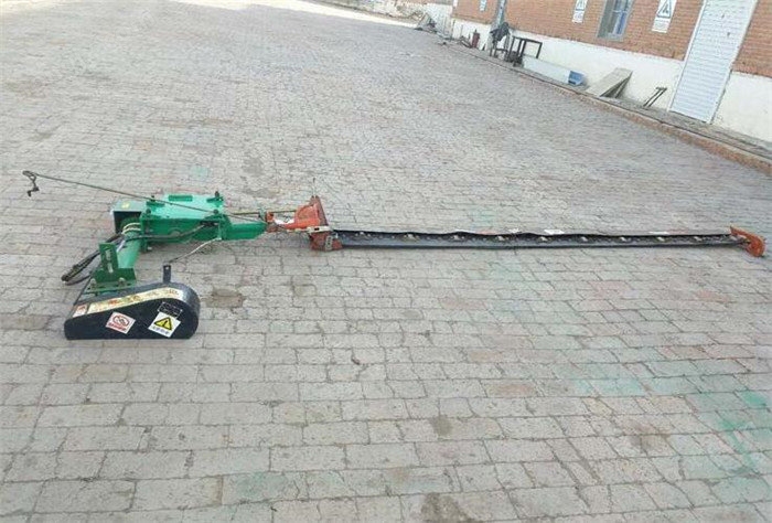 正鑲白旗戴偉9GWDQZ-3.03中懸掛式重型割草機(jī)