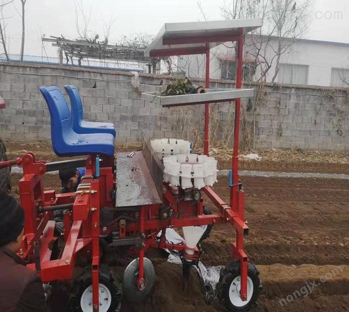 丹參移栽機