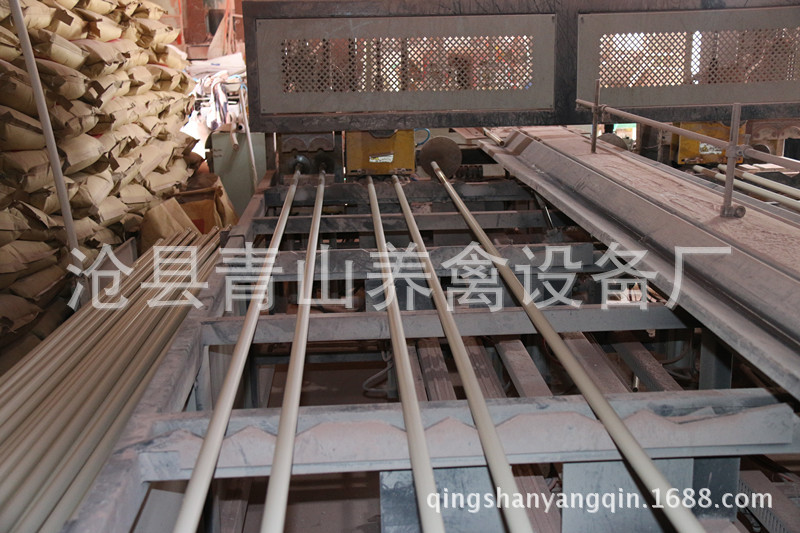 供應(yīng)養(yǎng)雞水線 全自動(dòng)養(yǎng)雞水線 肉雞養(yǎng)殖設(shè)備 平養(yǎng)雞料線 水線