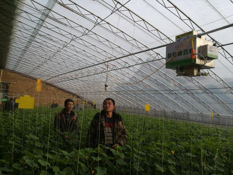 智能噴藥機(jī)(圖2)