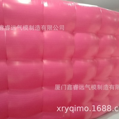 充氣圍墻充氣圍擋墻裝飾燈光圍墻氣模鑫睿遠(yuǎn)氣模